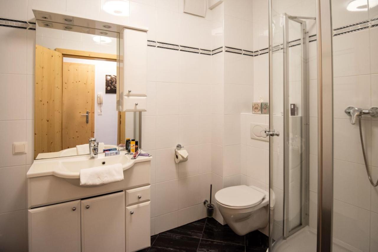 Apartmenthaus Haus Gipfelglueck Apartment Kuafstoa Esterno foto